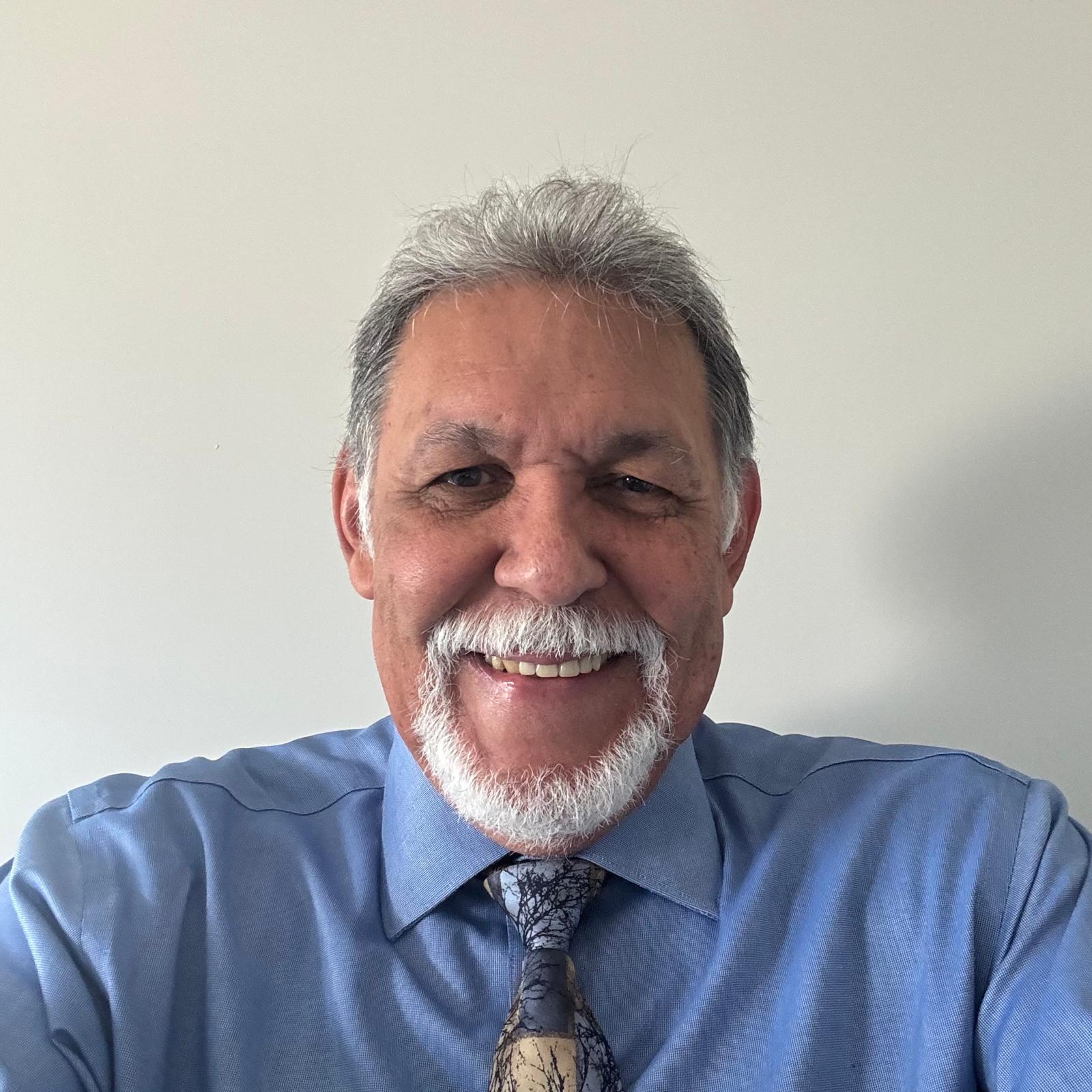 Pr. Elias Medeiros